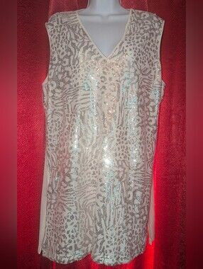 Allure White Sequin Animal-Print V-Neck Tank Top
